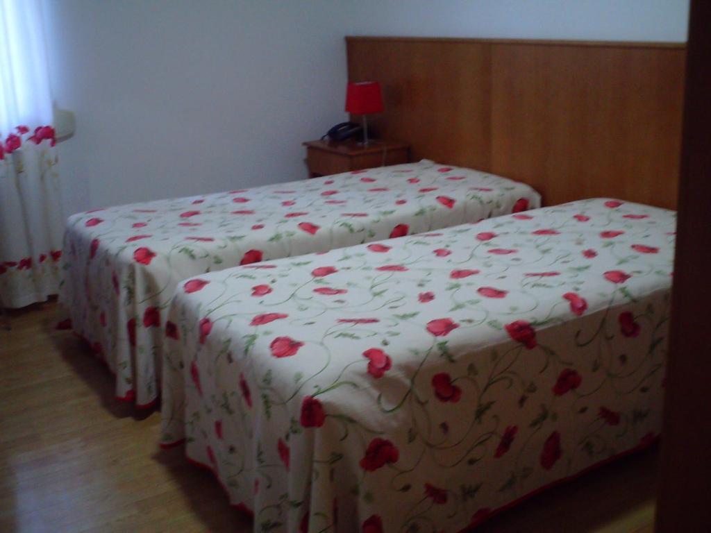 Hotel Serafim Almodôvar 객실 사진